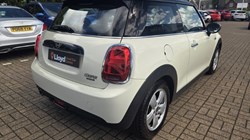 2019 (69) MINI HATCHBACK 1.5 Cooper Classic II 3dr 5709546