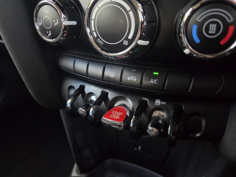 2019 (69) MINI HATCHBACK 1.5 Cooper Classic II 3dr 5709566