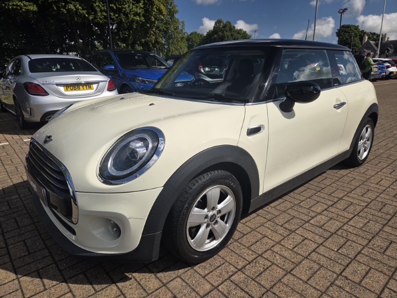 2019 (69) MINI HATCHBACK 1.5 Cooper Classic II 3dr 5709536