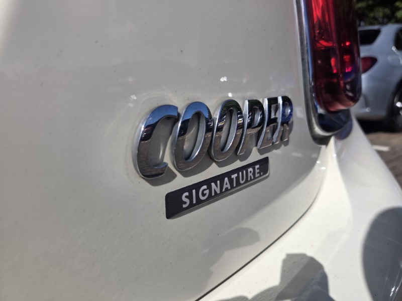 2019 (69) MINI HATCHBACK 1.5 Cooper Classic II 3dr 5709541