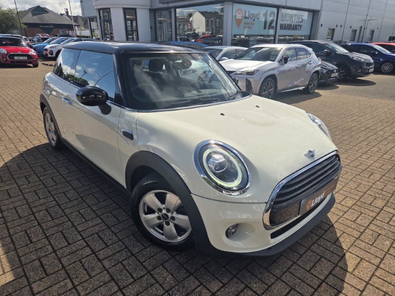 2019 (69) MINI HATCHBACK 1.5 Cooper Classic II 3dr 5709537