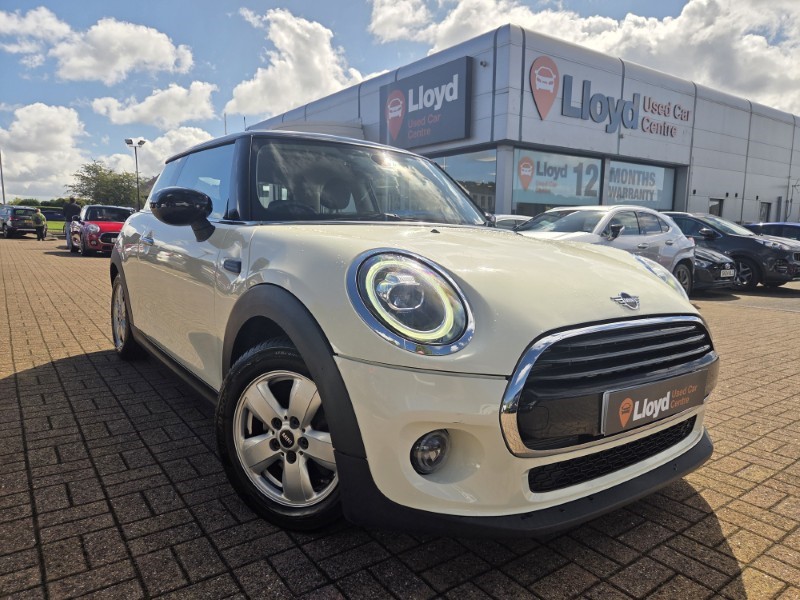 2019 (69) MINI HATCHBACK 1.5 Cooper Classic II 3dr 5709543