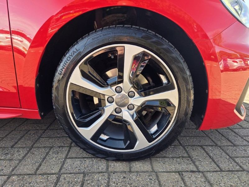 2019 (19) AUDI A1 30 TFSI S Line 5dr 5704370