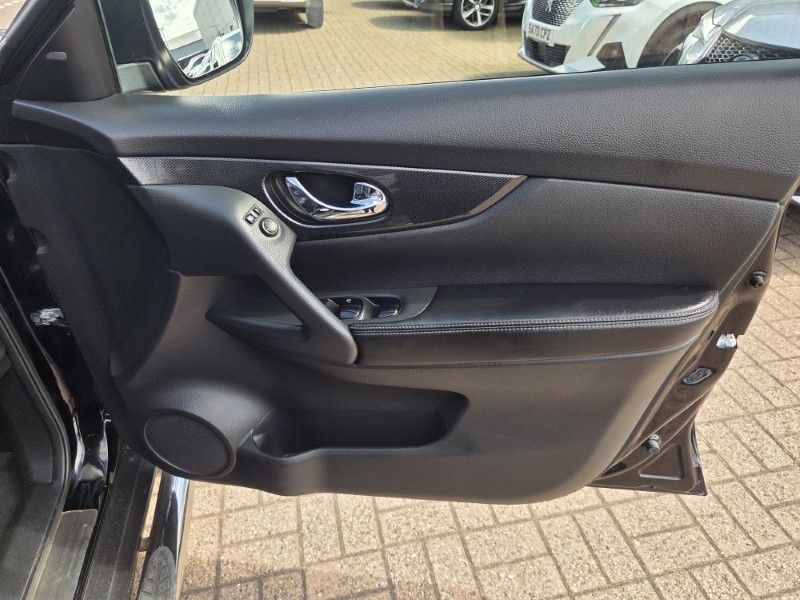 2017 (67) NISSAN X-TRAIL 2.0 dCi Tekna SE 5dr Xtronic [7 Seat] 5709516