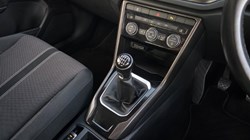 2019 (19) VOLKSWAGEN T-ROC 1.5 TSI EVO SE 5dr 5709607