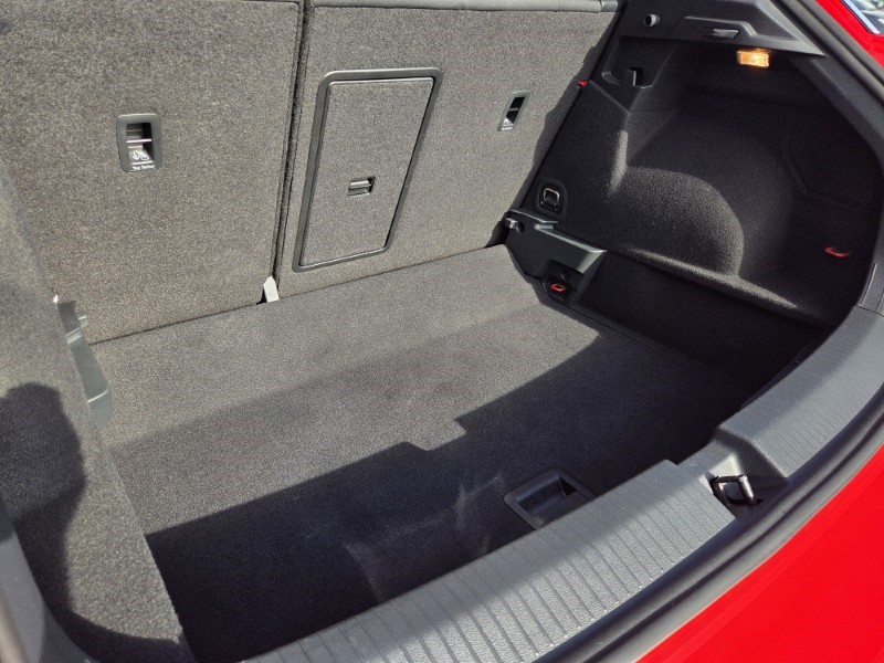 2019 (19) VOLKSWAGEN T-ROC 1.5 TSI EVO SE 5dr 5709590