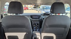 2019 (19) VOLKSWAGEN T-ROC 1.5 TSI EVO SE 5dr 5709593