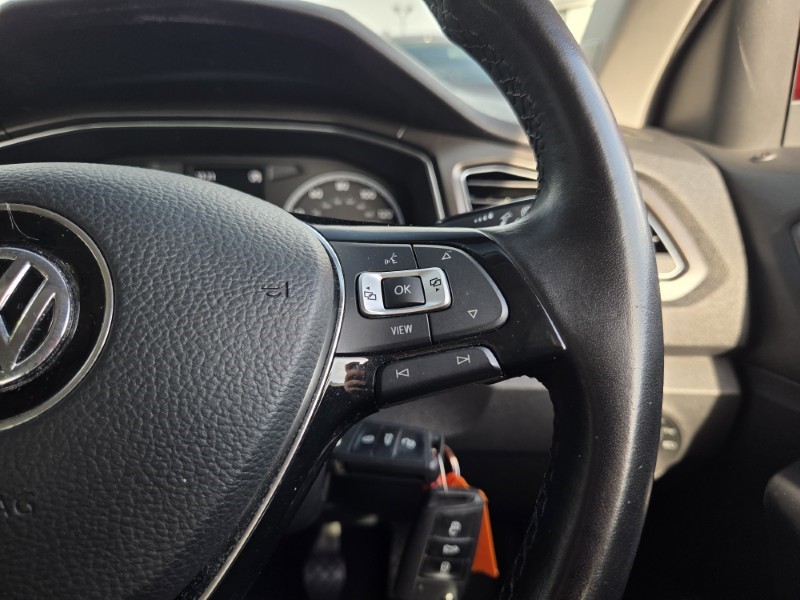 2019 (19) VOLKSWAGEN T-ROC 1.5 TSI EVO SE 5dr 5709605