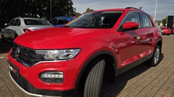 2019 (19) VOLKSWAGEN T-ROC 1.5 TSI EVO SE 5dr 5709582