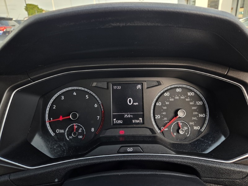 2019 (19) VOLKSWAGEN T-ROC 1.5 TSI EVO SE 5dr 5709616
