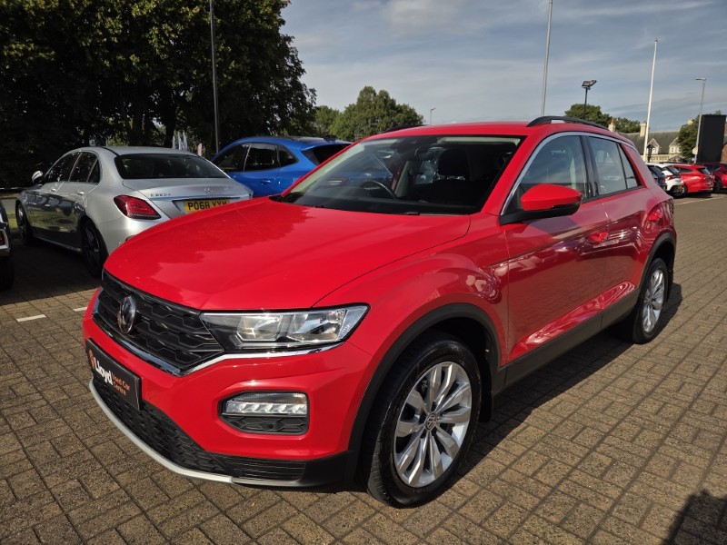 2019 (19) VOLKSWAGEN T-ROC 1.5 TSI EVO SE 5dr 5709579