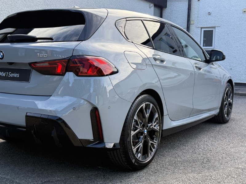  BMW 1 SERIES 120 M Sport 5dr Step Auto 5705034