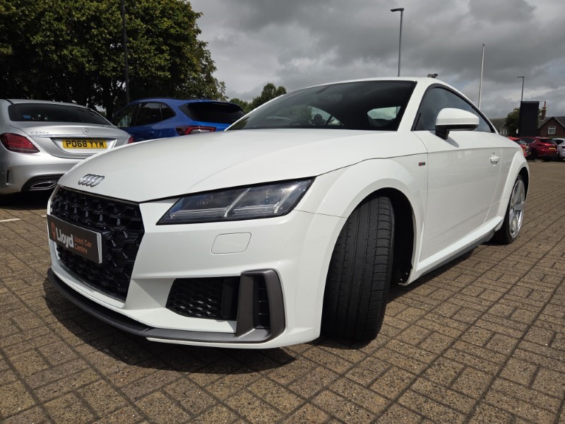 2020 (69) AUDI TT 40 TFSI S Line 2dr S Tronic 5717412