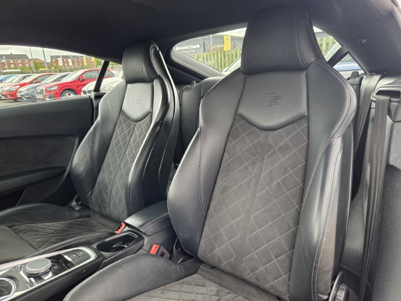 2020 (69) AUDI TT 40 TFSI S Line 2dr S Tronic 5717426