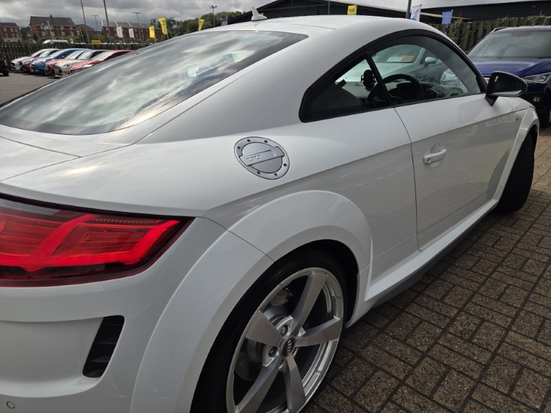 2020 (69) AUDI TT 40 TFSI S Line 2dr S Tronic 5717414