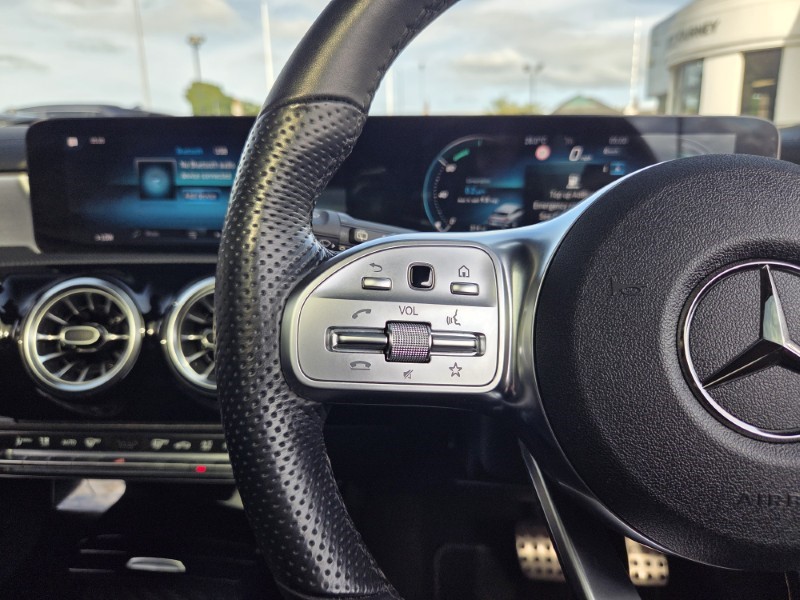 2022 (71) MERCEDES-BENZ CLA 220d AMG Line Premium Plus 5dr Tip Auto 5717541