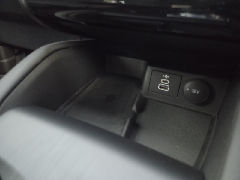 2025 (75) FORD KUGA 2.5 FHEV ST-Line 5dr CVT 5717500