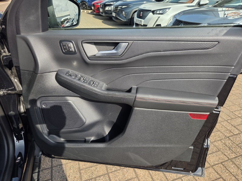 2025 (75) FORD KUGA 2.5 FHEV ST-Line 5dr CVT 5717493