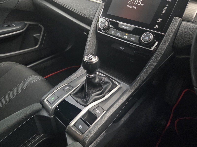 2019 (19) HONDA CIVIC 1.5 VTEC Turbo Sport 5dr 5726756