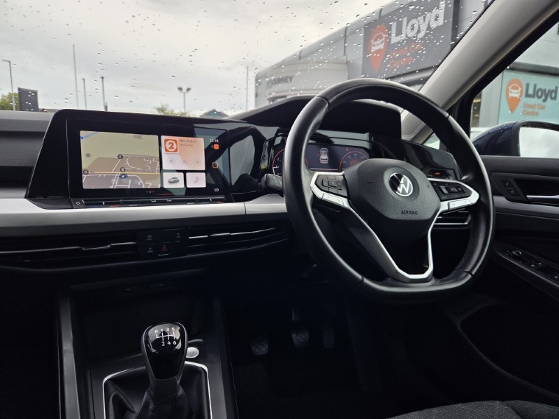 2021 (21) VOLKSWAGEN GOLF 1.5 TSI Life 5dr 5723955