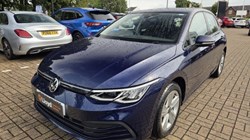 2021 (21) VOLKSWAGEN GOLF 1.5 TSI Life 5dr 5723939