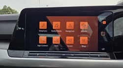 2021 (21) VOLKSWAGEN GOLF 1.5 TSI Life 5dr 5723975