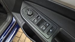 2021 (21) VOLKSWAGEN GOLF 1.5 TSI Life 5dr 5723963