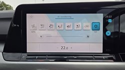 2021 (21) VOLKSWAGEN GOLF 1.5 TSI Life 5dr 5723976