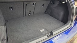 2021 (21) VOLKSWAGEN GOLF 1.5 TSI Life 5dr 5723950