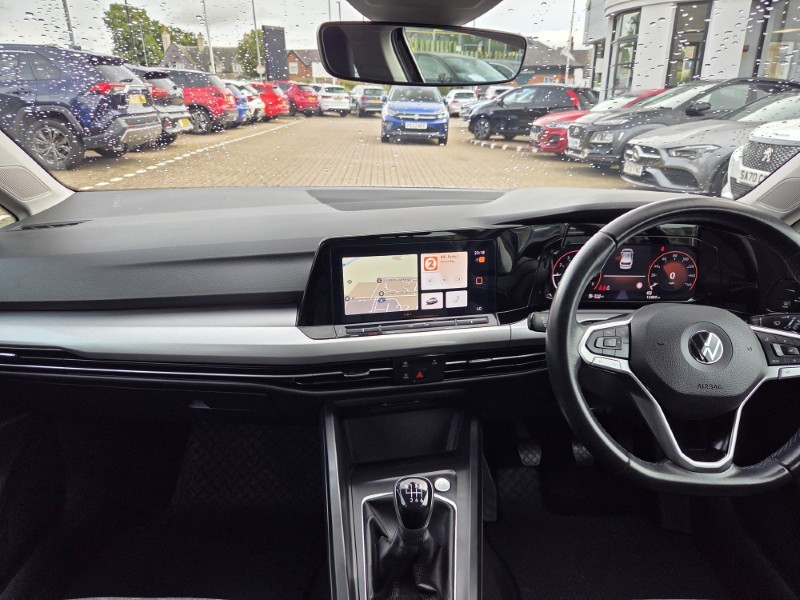 2021 (21) VOLKSWAGEN GOLF 1.5 TSI Life 5dr 5723954