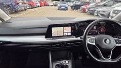 2021 (21) VOLKSWAGEN GOLF 1.5 TSI Life 5dr 5723954