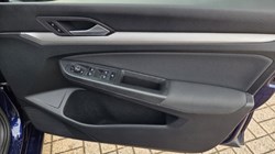 2021 (21) VOLKSWAGEN GOLF 1.5 TSI Life 5dr 5723962