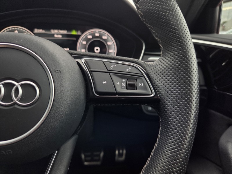 2022 (72) AUDI A4 40 TFSI 204 Black Edition 4dr S Tronic 5722129
