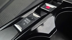 2020 (20) PEUGEOT 2008 1.2 PureTech 130 GT Line 5dr 5726802