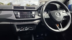 2019 (69) SKODA FABIA 1.0 MPI S 5dr 5731370