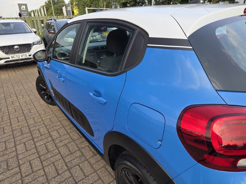 2017 (17) CITROEN C3 1.2 PureTech 82 Feel 5dr 5756666