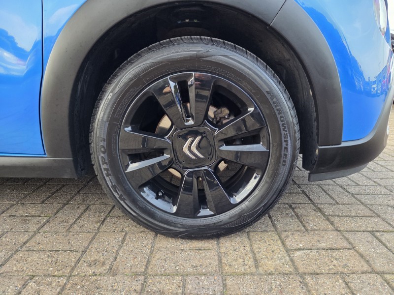 2017 (17) CITROEN C3 1.2 PureTech 82 Feel 5dr 5756658