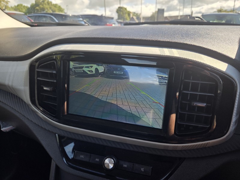 2022 (22) MG MOTOR UK MG3 1.5 VTi-TECH Exclusive 5dr [Navigation] 5741008
