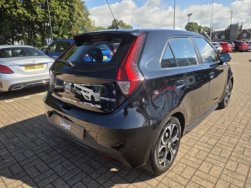2022 (22) MG MOTOR UK MG3 1.5 VTi-TECH Exclusive 5dr [Navigation] 5740983