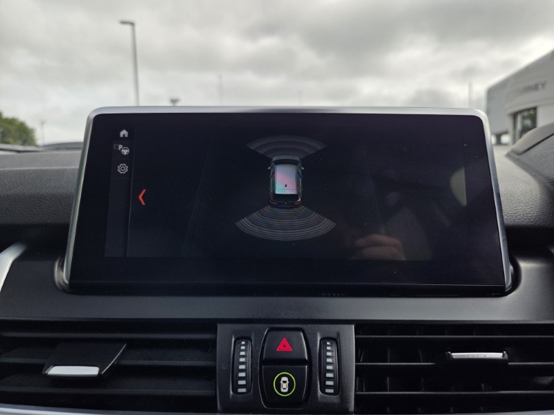 2019 (69) BMW 2 SERIES 218d Luxury 5dr 5731754