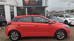 2019 (19) HYUNDAI I20 1.2 MPi SE 5dr 5731873