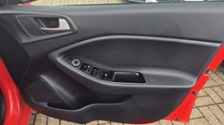 2019 (19) HYUNDAI I20 1.2 MPi SE 5dr 5731901