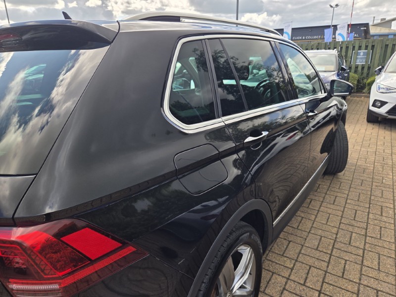 2018 (68) VOLKSWAGEN TIGUAN 2.0 TDi 150 SEL 5dr DSG 5736465