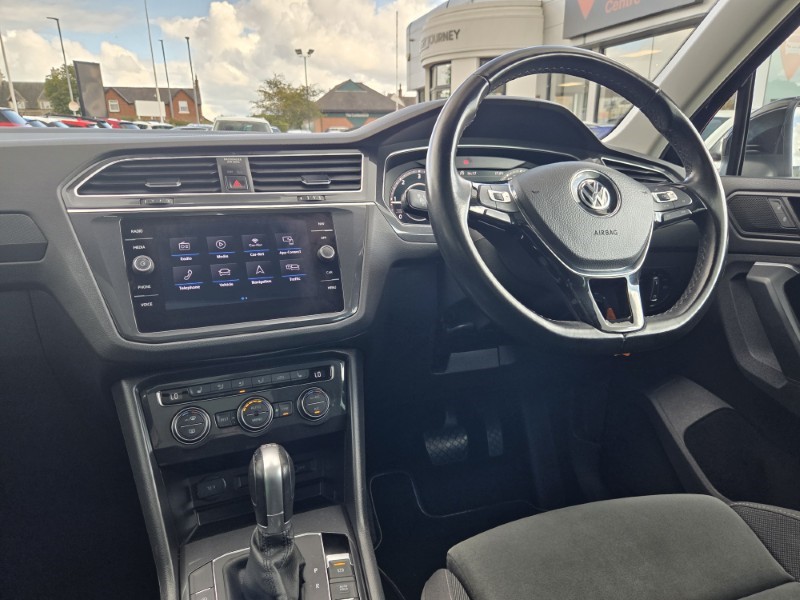2018 (68) VOLKSWAGEN TIGUAN 2.0 TDi 150 SEL 5dr DSG 5736476