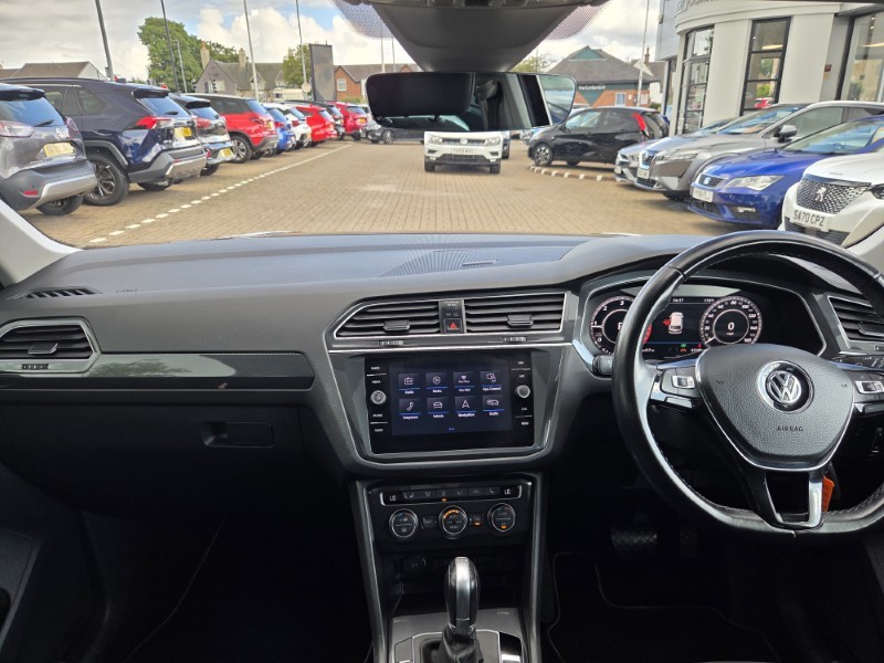 2018 (68) VOLKSWAGEN TIGUAN 2.0 TDi 150 SEL 5dr DSG 5736475