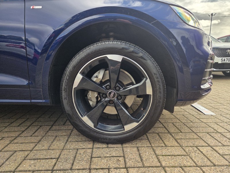2019 (69) AUDI Q5 45 TFSI Quattro Black Edition 5dr S Tronic 5736077