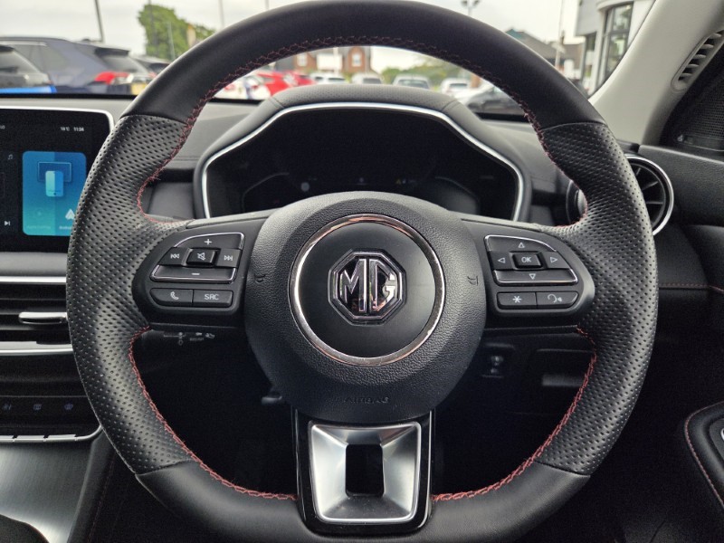 2024 (74) MG MOTOR UK HS 1.5 T-GDI Trophy 5dr 5753172