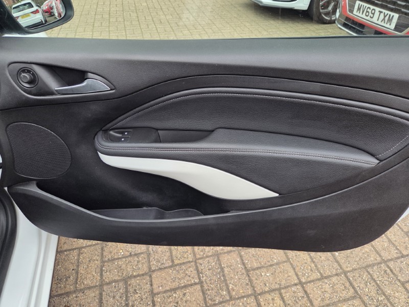 2018 (68) VAUXHALL ADAM 1.2i Energised 3dr 5759690