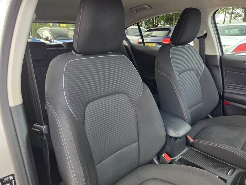 2019 (19) FORD FOCUS 1.5 EcoBlue 120 Titanium 5dr 5750717