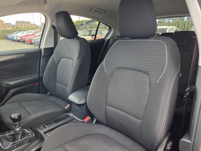 2019 (19) FORD FOCUS 1.5 EcoBlue 120 Titanium 5dr 5750716